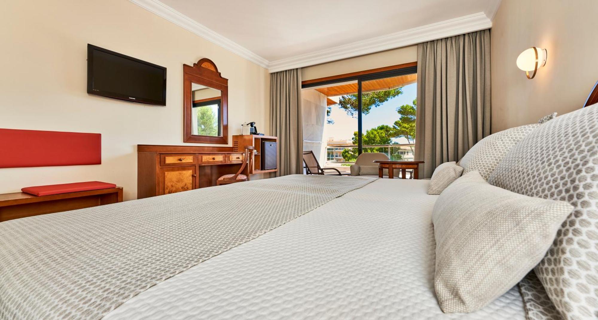 Hotel Serrano Palace Cala Ratjada  Luaran gambar